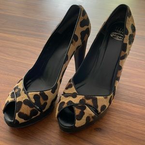 Stuart Weitzman Leopard Calf Hair Platform Peep Toe Pump, size 7.5